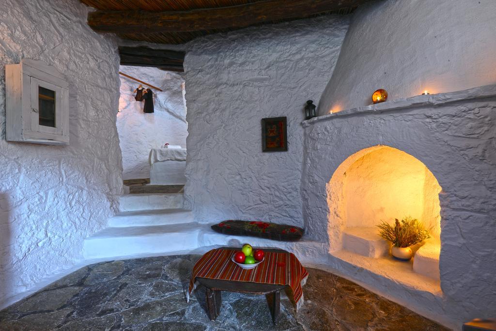 Aparthotel Aspros Potamos Makrýgialos